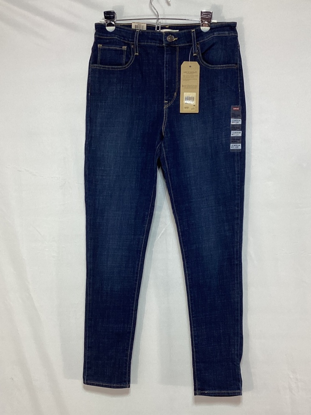 NWT Levi's Women's 721 Skinny High-Rise Jeans Sculpt Hypersoft